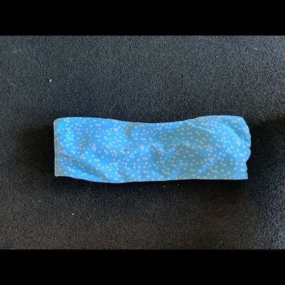 Blue Flower Pattern Bando Bathing Suit Top - Picture 1 of 2